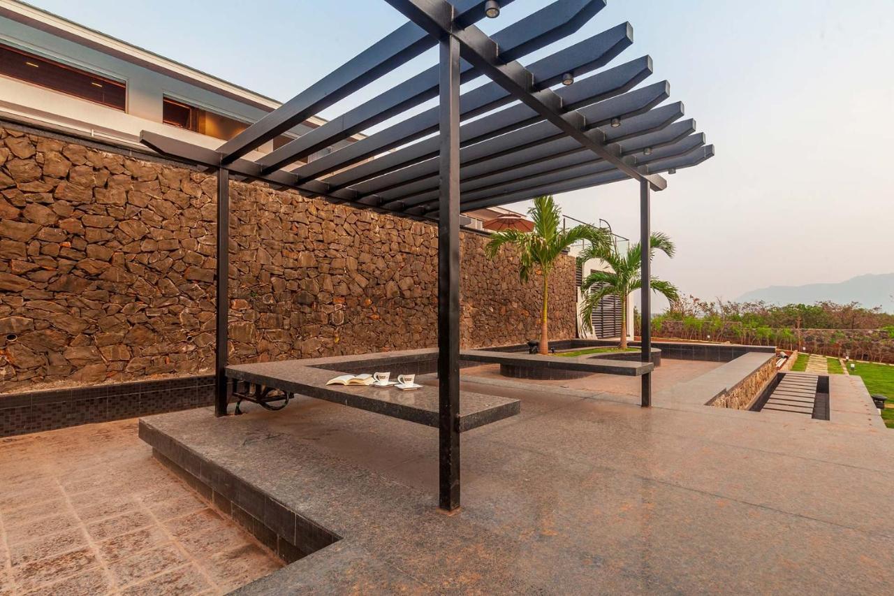 Stayvista'S Villa 107 At Canary Farms - Pure Veg With Huge Lawn, Pool And Home Theatre Lonavala Exterior photo