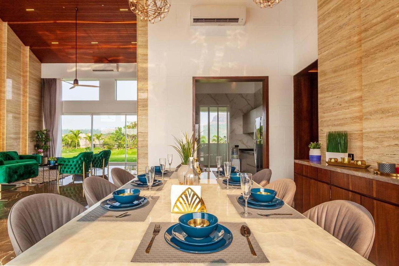 Stayvista'S Villa 107 At Canary Farms - Pure Veg With Huge Lawn, Pool And Home Theatre Lonavala Exterior photo