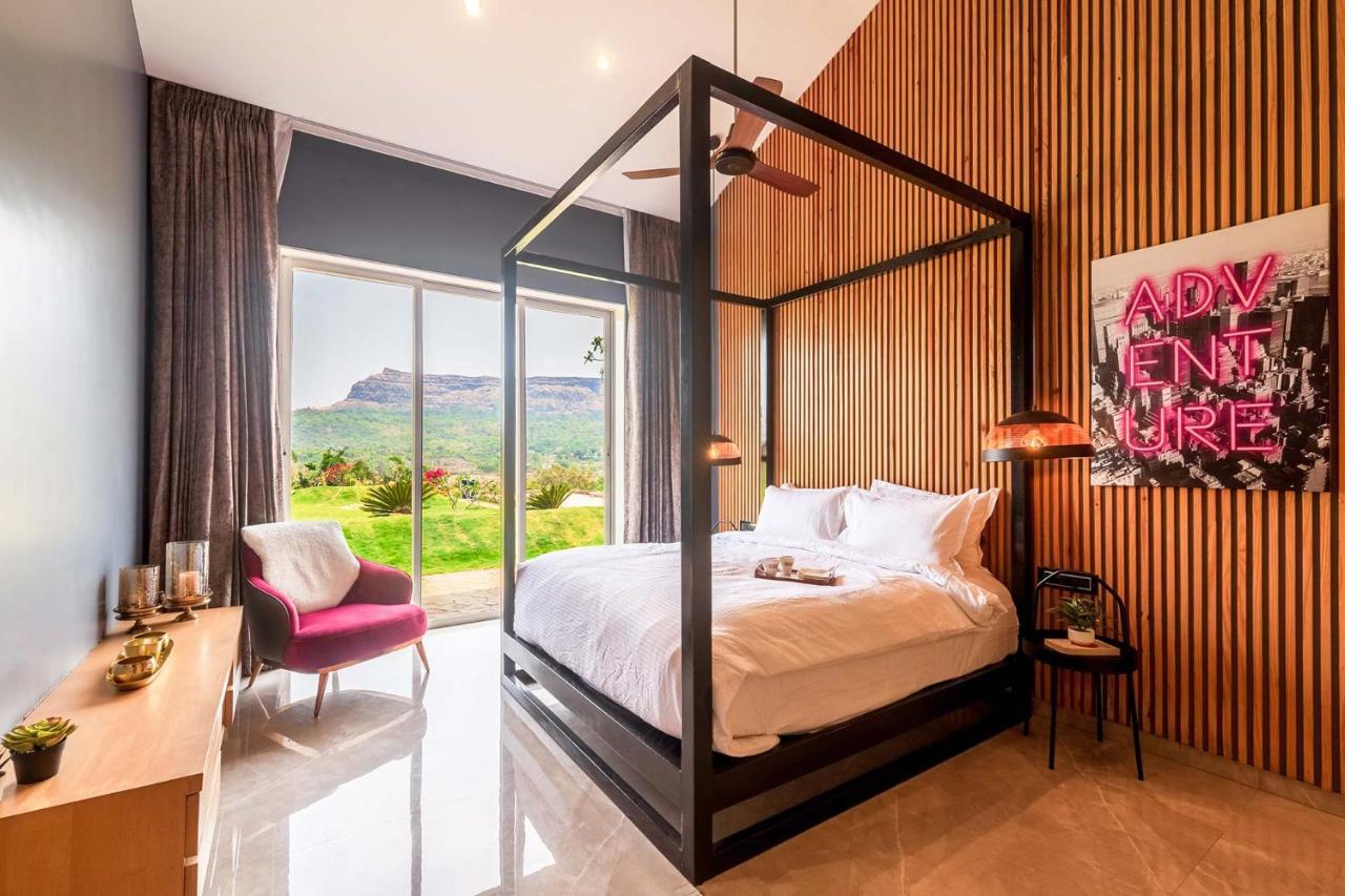 Stayvista'S Villa 107 At Canary Farms - Pure Veg With Huge Lawn, Pool And Home Theatre Lonavala Exterior photo
