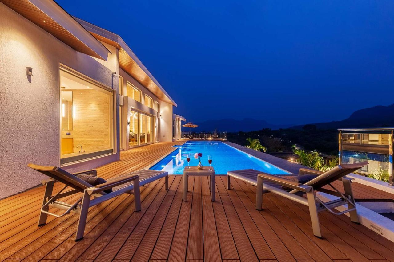 Stayvista'S Villa 107 At Canary Farms - Pure Veg With Huge Lawn, Pool And Home Theatre Lonavala Exterior photo